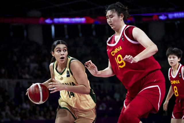 bsport体育官网入口-2米23张子宇首进中国女篮！亚洲杯联手韩旭冲冠？