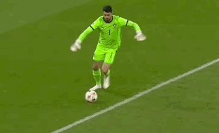 b体育-【欧国联】霍伊伦制胜模仿C罗庆祝，丹麦1比0葡萄牙